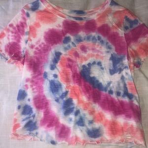 loose fitting multi color tie-dye short sleeve